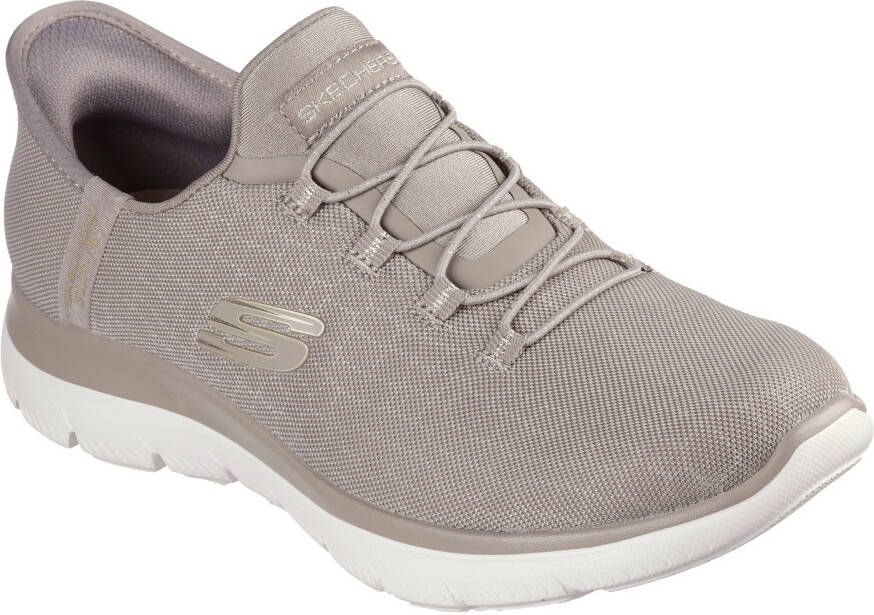 Skechers Slip-on sneakers SUMMITS-CLASSY NIGHT Slippers vrijetijdsschoen met comfortabele hielkussenfunctie