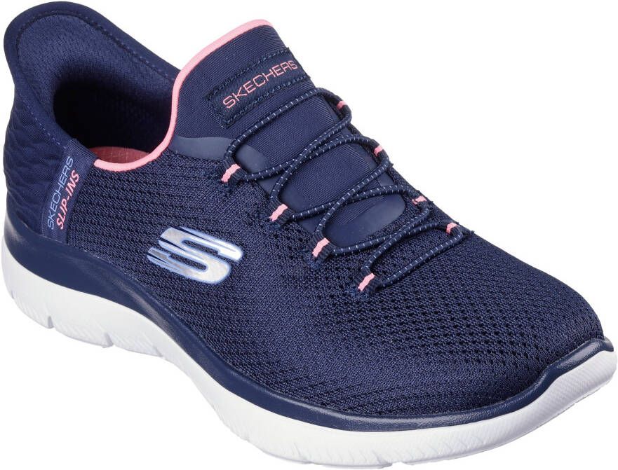 Skechers Slip-on sneakers SUMMITS-DIAMOND DREAM Instapschoen vrijetijdsschoen met praktische slip-in functie