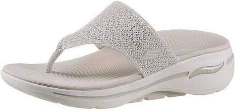 Skechers Teenslippers GO WALK ARCH FIT WEEKENDER met zacht teenbandje