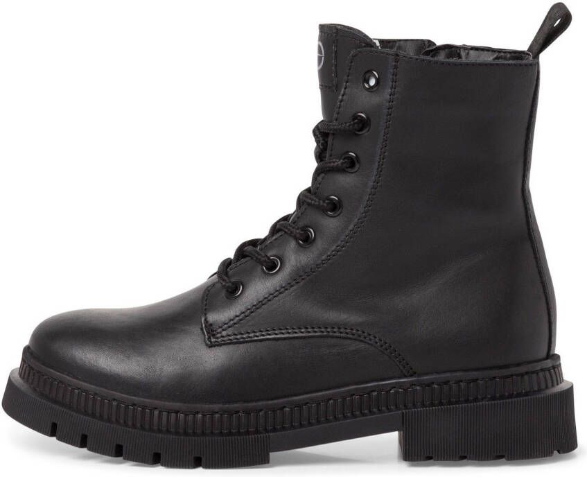 Tamaris Hoge veterschoenen met uitneembaar voetbed