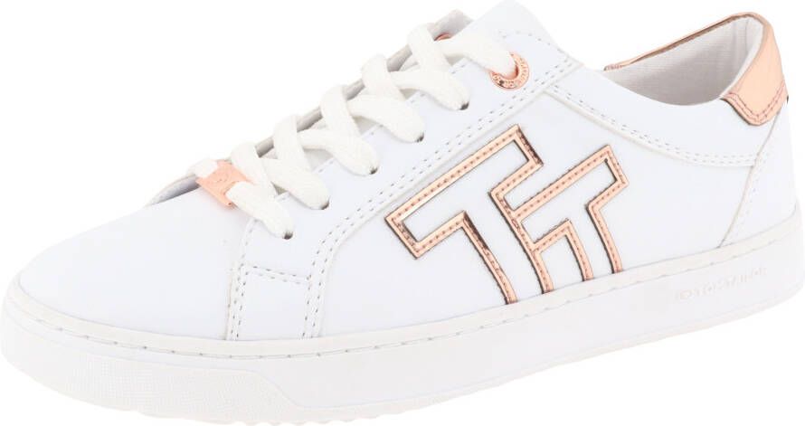 Tom Tailor Plateausneakers Contrastafwerking in metalliclook vrijetijdsschoen lage schoen veterschoen