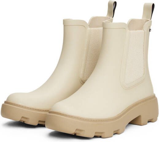 Tommy Hilfiger Chelsea-boots RUBBER FLAG CLEATED RAINBOOT blokhak instaplaarzen rubberlaarzen tweezijdige stretchinzet
