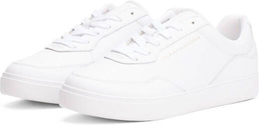 Tommy Hilfiger Plateausneakers CASUAL CUPSOLE SNEAKER vrijetijdsschoen halfhoge schoen veterschoen met goudkleurig logo