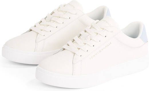 Tommy Hilfiger Plateausneakers ESSENTIAL COURT SNEAKER vrijetijdsschoen lage schoen veterschoen met logo-opdruk