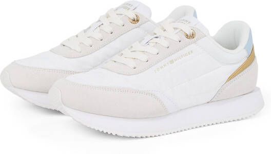 Tommy Hilfiger Plateausneakers ESSENTIAL RUNNER vrijetijdsschoen lage schoen veterschoen met contrastafwerkingen