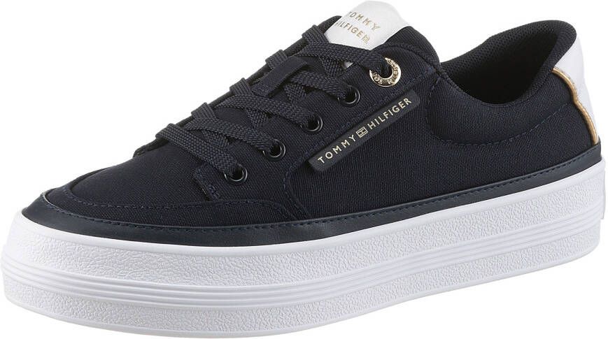 Tommy Hilfiger Plateausneakers ESSENTIAL VULC TEXTILE SNEAKER vrijetijdsschoen lage schoen veterschoen met gouden details