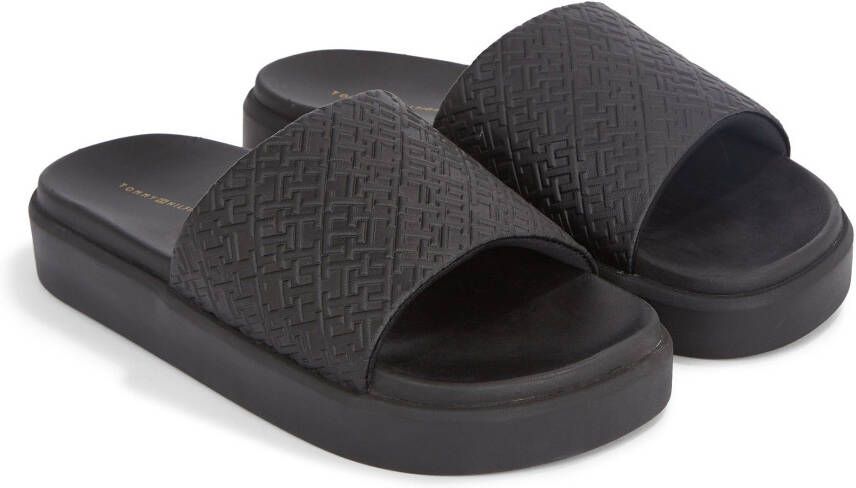 Tommy Hilfiger Slippers TH PLATFORM POOL SLIDE plateau zomerschoen pantoffels met reliëf logo