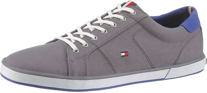 Tommy Hilfiger Sneakers H2285ARLOW 1D met zijlogo-vlag vrijetijdsschoen lage schoen veterschoen