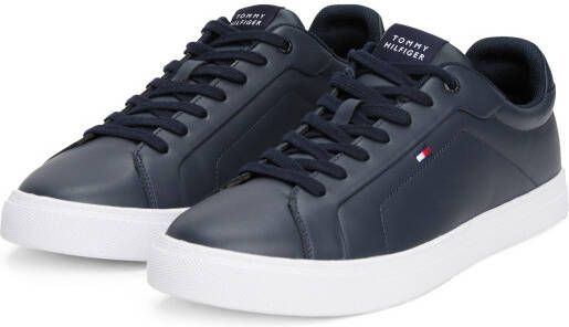 Tommy Hilfiger Sneakers ICON COURT LTH FLAG ESS vrijetijdsschoen lage schoen veterschoen met kleine logovlag