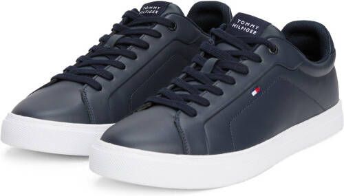 Tommy Hilfiger Sneakers ICON COURT LTH FLAG ESS vrijetijdsschoen lage schoen veterschoen met kleine logovlag