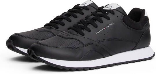 Tommy Hilfiger Sneakers NEW RUNNER EVA LTH ESS vrijetijdsschoen halfhoge schoen veterschoen met sportieve perforatie