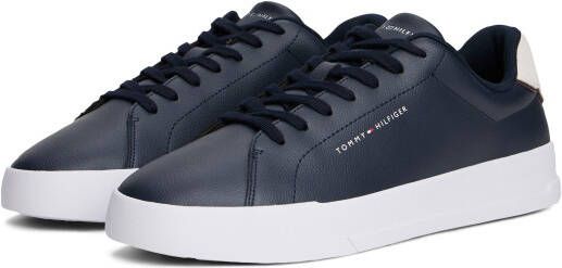 Tommy Hilfiger Sneakers TH COURT LTH DETAIL ESS vrijetijdsschoen lage schoen veterschoen met zijlijk logo-opdruk