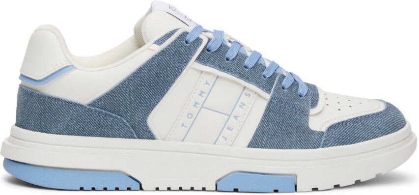 TOMMY JEANS Plateausneakers THE BROOKLYN DENIM LEATHER plateau vrijetijdsschoen lage schoen veterschoen in contrastlook