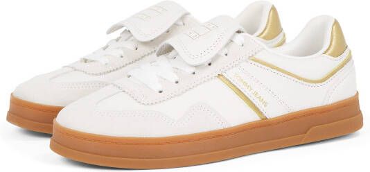TOMMY JEANS Plateausneakers THE GREENWICH FLAP vrijetijdsschoen lage schoen veterschoen met sierstiksels