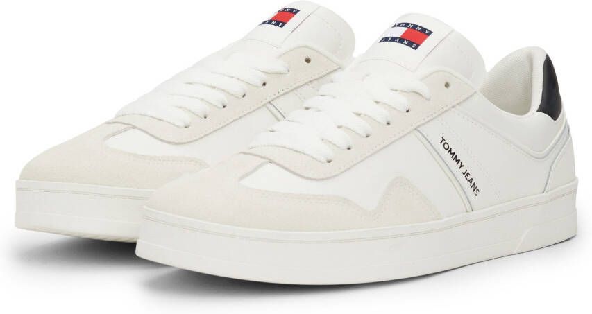 TOMMY JEANS Plateausneakers TJM LEATHER RETRO CUPSOLE vrijetijdsschoen lage schoen veterschoen met contrasterende details