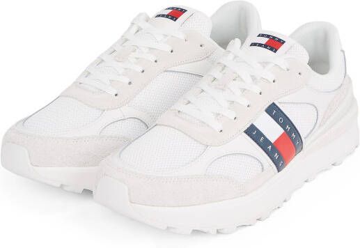 TOMMY JEANS Plateausneakers TJM TECHNICAL RUNNER ESS vrijetijdsschoen lage schoen veterschoen met gepolsterde schacht