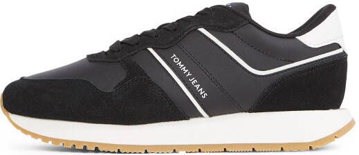 TOMMY JEANS Plateausneakers TJW EVA RETRO RUNNER vrijetijdsschoen lage schoen veterschoen met gepolsterde schacht