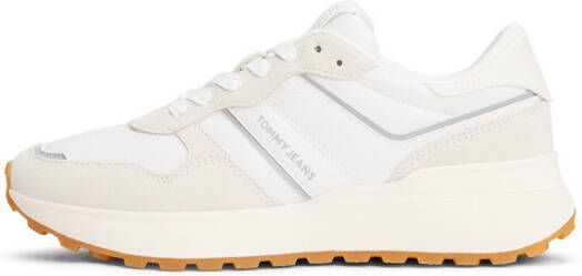TOMMY JEANS Sneakers met sleehak TJW CLEATED RUNNER vrijetijdsschoen veterschoen halfhoge schoen met reflectorstrepen