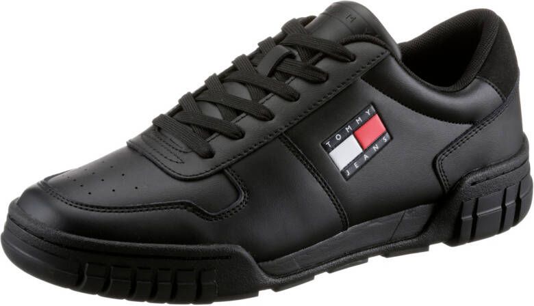 TOMMY JEANS Sneakers RETRO LEATHER CUPSOLE TJM ESS met merklabel opzij