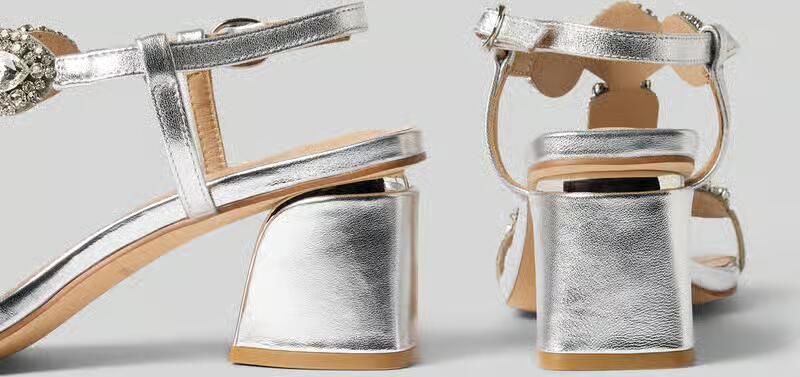 Alma en Pena sandaaltjes met siersteentjes en blokhak - Foto 2