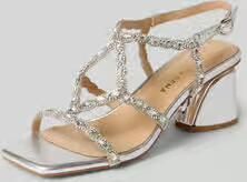 Alma en Pena sandaaltjes met siersteentjes en blokhak