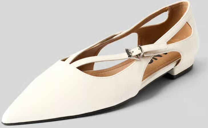 Bianco Ballerina's met cut-outs model 'BIABARI'
