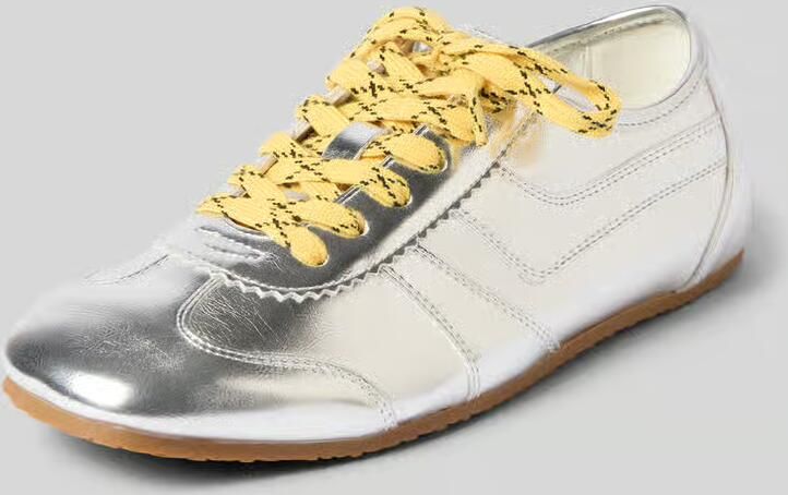 Bianco Sneakers in metallic look