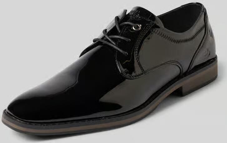 Bullboxer Veterschoenen van lak met labeldetail
