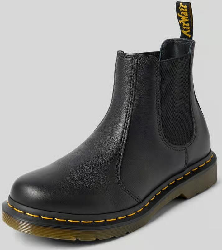 Dr. Martens Chelsea boots met logopatch