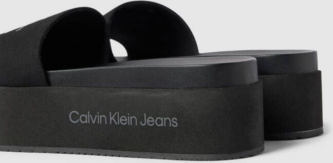 Calvin Klein Jeans Slippers met plateauzool