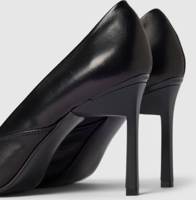 CK Calvin Klein Pumps van leer met puntig model