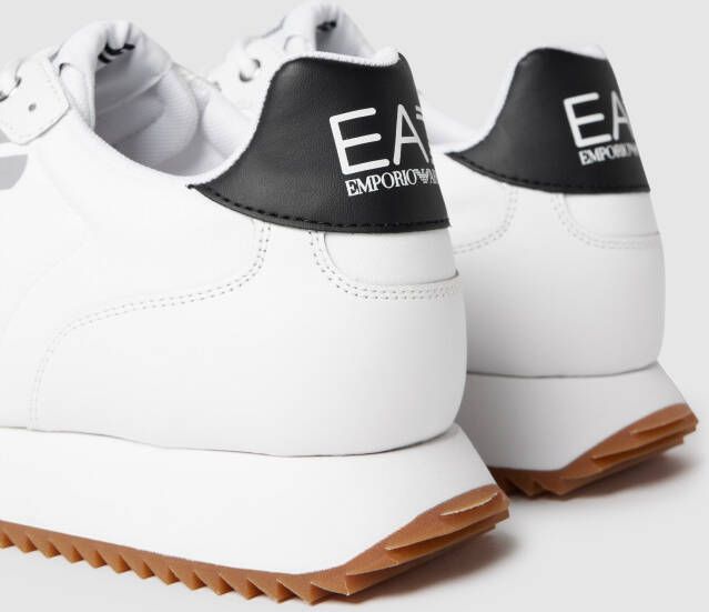 EA7 Emporio Armani Sneakers met contrastgarnering model 'Basic Runner Eagle'