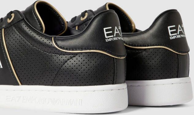EA7 Emporio Armani Sneakers met labeldetails model 'SNEAKER ACTION LEATHER'