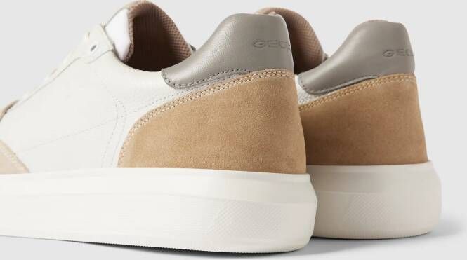 Geox Sneakers in two-tone-stijl met vetersluiting