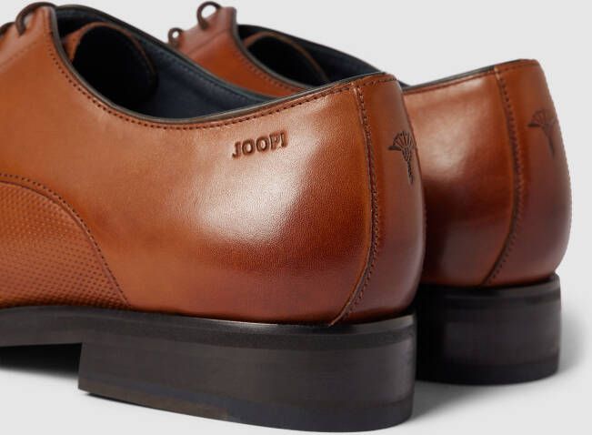 JOOP! SHOES Boedapester met gaatjesmotief model 'pero kleitos brogue'