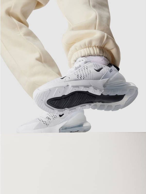 Nike Sneakers met contrastgarnering