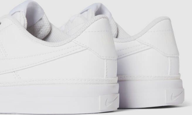 Nike Sneakers met logodetail model 'Court Legacy'