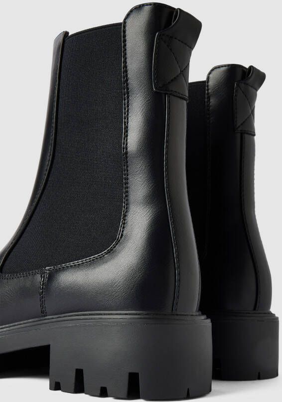 Only Chelsea boots met profielzool model 'BETTY'