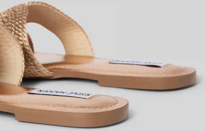 Steve Madden Slippers met brede schachtbrug model 'ZARNIA'