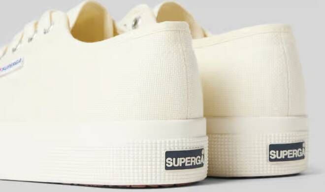 Superga Sneakers in effen design met labeldetail