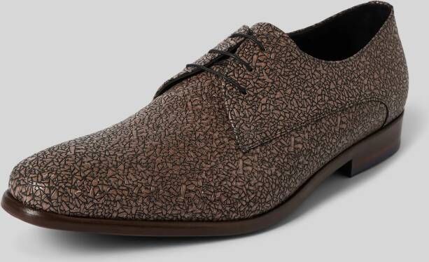 Floris van Bommel Veterschoenen van leer met labeldetail