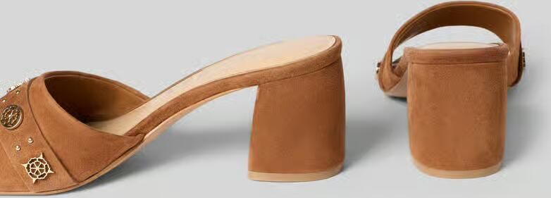 Guess Sandaaltjes van leer met blokhak model 'GAURI2' - Foto 2