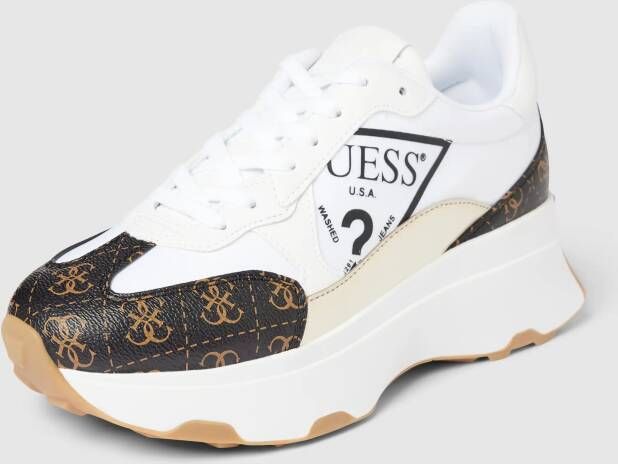 Guess Sneakers met contrastgarnering en labeldetails