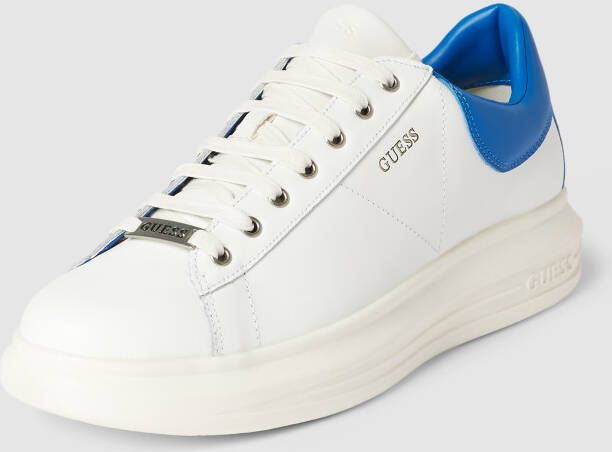 Guess Sneakers met contrastgarnering model 'VIBO'