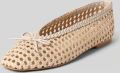 Inuovo Ballerina's van leermix in vlechtlook - Beige