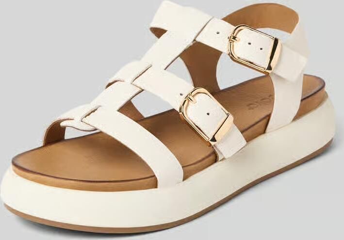 Inuovo Sandalen met doornsluitingen