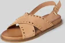Inuovo Sandalen van echt leer met studs