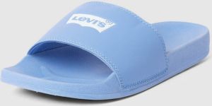 Levi s Acc. Slippers met labelprint model 'JUNE BATWING'