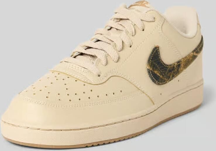 Nike Sneakers met logopatch model 'COURT VISION SE'