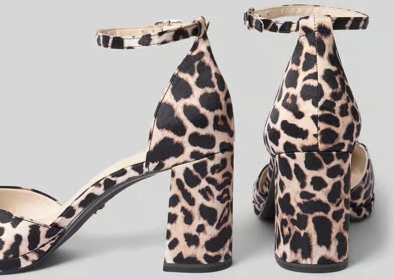 Tamaris Pumps met hoge blokhak - Foto 2